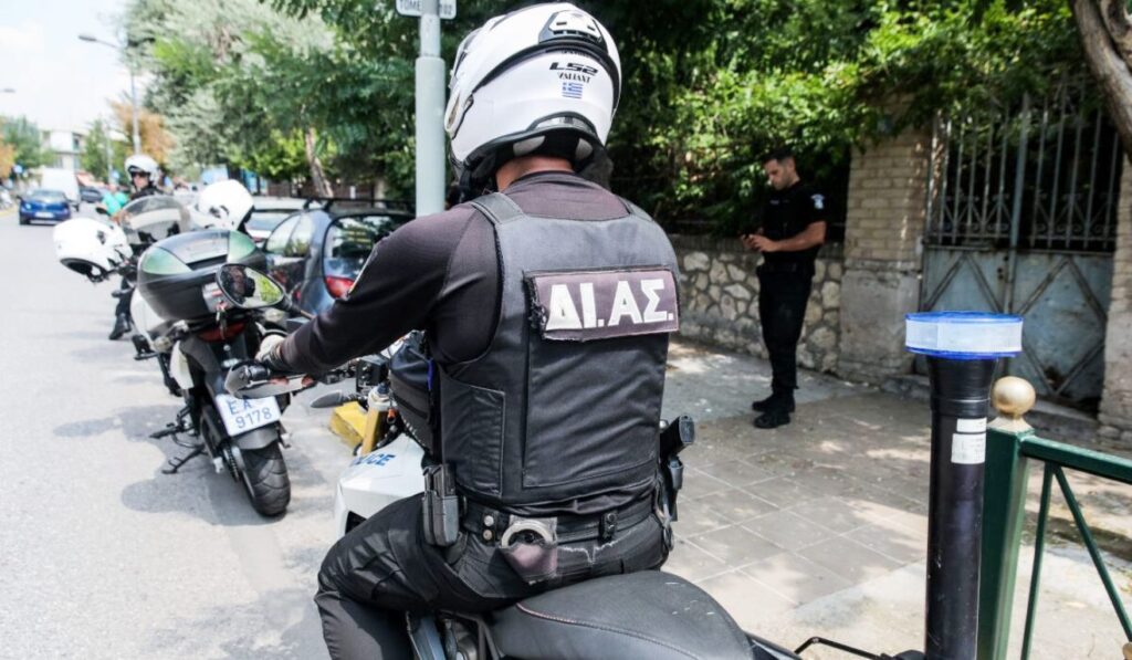 Επίθεση σοκ Παλαιστίνιου με αιχμηρά αντικείμενα σε περαστικούς και αστυνομικό