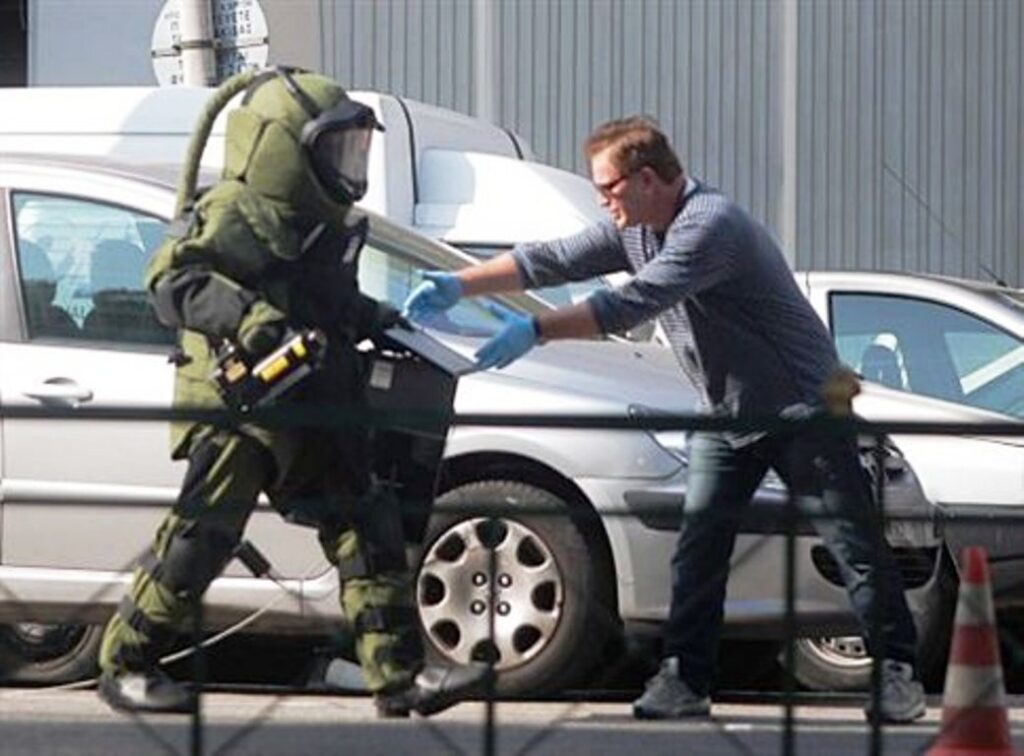 Τηλεφώνημα για βόμβα σε εμπορικό κέντρο στον Κηφισό