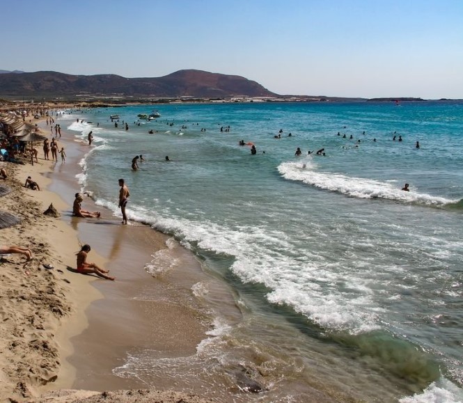 Καιρός: Με υψηλές θερμοκρασίες η Παρασκευή