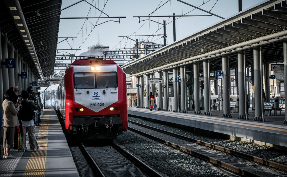 Ακινητοποιήθηκε τρένο που εκτελούσε το δρομολόγιο Θεσσαλονίκη-Αθήνα: Tαλαιπωρία για 144 επιβάτες