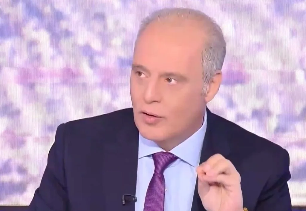 Κυριάκος Βελόπουλος: «Ας ζήσει λοιπόν ο ίδιος ο Κ. Μητσοτάκης με τα «ψίχουλα» που μοιράζει και μετά ας «κρίνει» όσους τον επικρίνουν»