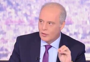 Προειδοποίηση Βελόπουλου για Ωραιόκαστρο: «Θα μας βρει μπροστά του όποιο αρπαχτικό τολμήσει την εγκατάσταση ανεμογεννητριών»