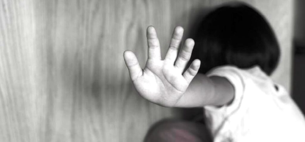 69χρονος κατηγορείται για προσβολή γενετήσιας αξιοπρέπειας σε βάρος 3 ανηλίκων