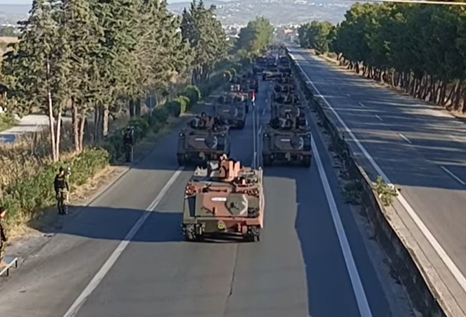 Δοκιμαστική στρατιωτική παρέλαση στη Θεσσαλονίκη