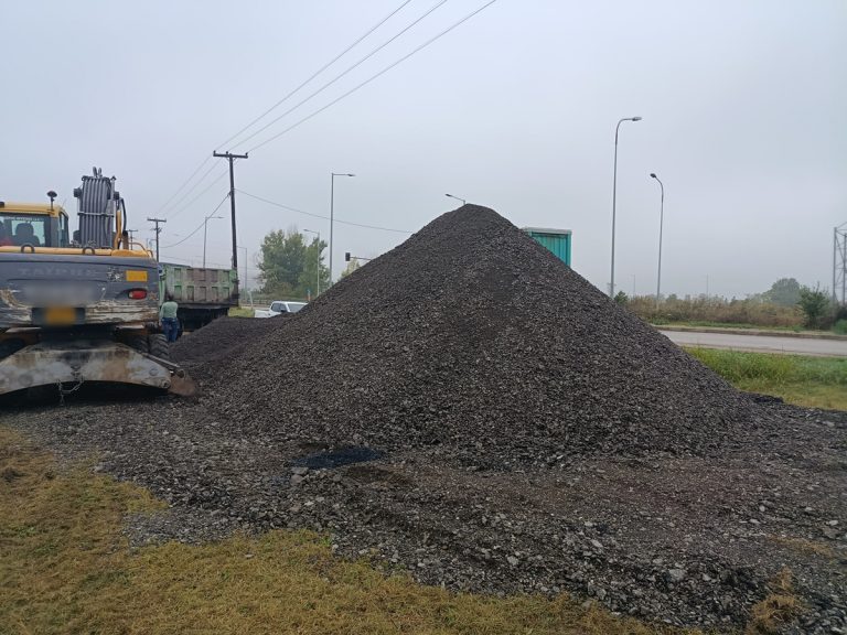 Θεσσαλονίκη: Πετούσαν πίσσα κοντά στο γήπεδο Λαγυνών