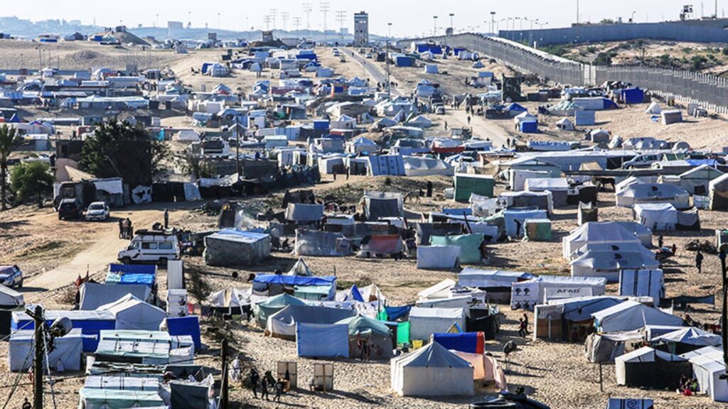 “Σύννεφα” στην συμφωνία ειρήνης στη Γάζα – Το σημείο διέλευσης της Ράφα θα παραμείνει κλειστό λέει το Ισραήλ γιατί δεν παραδόθηκαν σοροί ομήρων