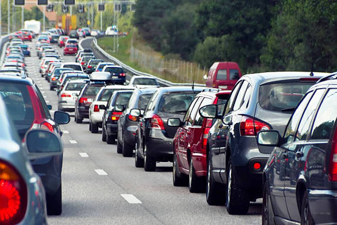 Ξεκίνησαν τα πρώτα ραβασάκια για ανασφάλιστα ΙΧ και απλήρωτα τέλη κυκλοφορίας