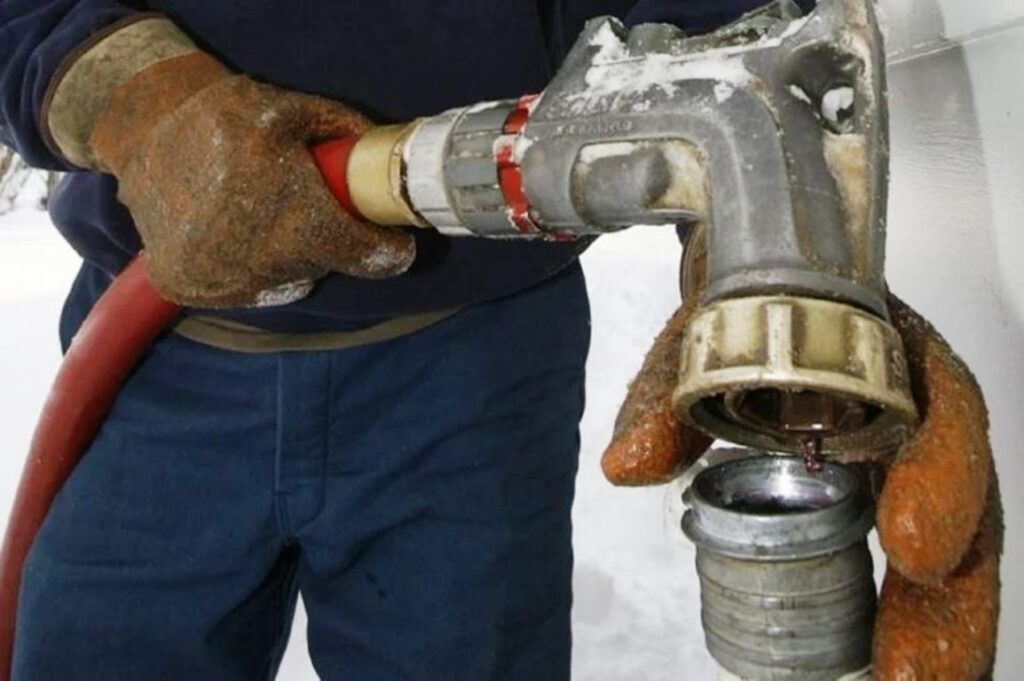 Πρεμιέρα για το πετρέλαιο θέρμανσης στις 15 Οκτωβρίου