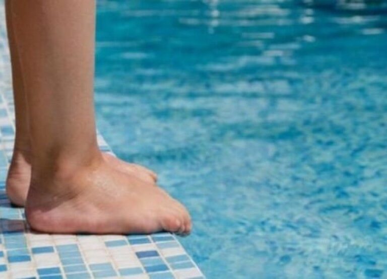 Τραγωδία στην Σαντορίνη – 5χρονο παιδί πνίγηκε σε πισίνα ξενοδοχείου