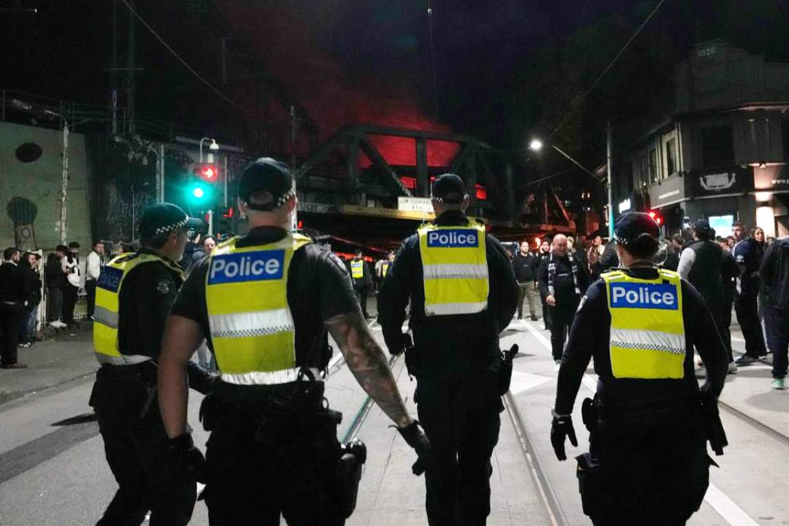 Πανικός στο Σίδνει με ένοπλο που τραυμάτισε τουλάχιστον 20 ανθρώπους