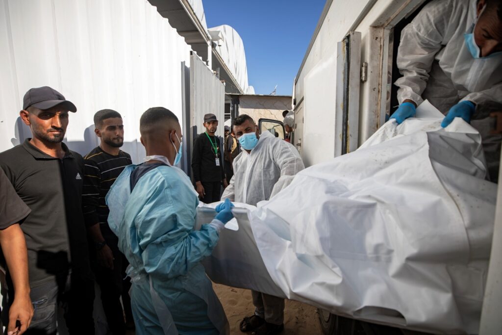 Το Ισραήλ επέστρεψε στη Γάζα ακόμα 30 σορούς Παλαιστινίων