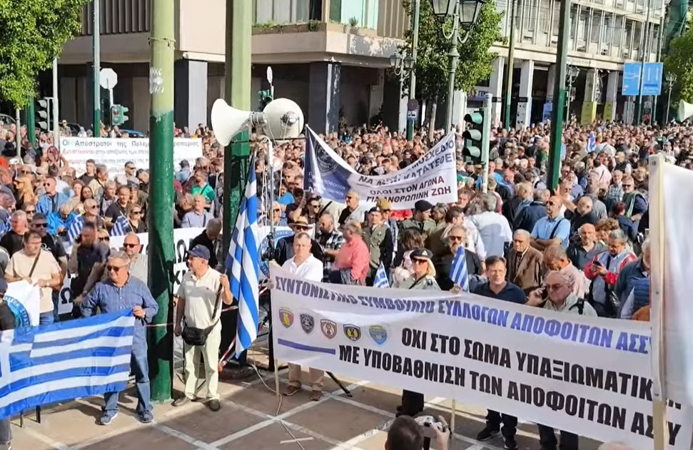 «Ξεσηκωμός» στις Ένοπλες Δυνάμεις