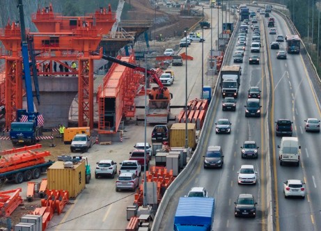Θεσσαλονίκη: Fly over – Πάνω-πάνω το έργο, κάτω-κάτω οι πολίτες