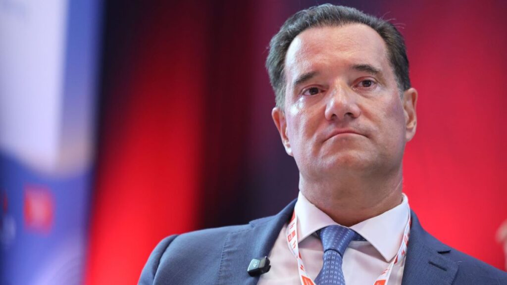 Ο Άδωνις Γεωργιάδης βάζει «ταφόπλακα» στα Στρατιωτικά Νοσοκομεία – «Δανεικά» τα Στρατιωτικά Νοσοκομεία στο ΕΣΥ