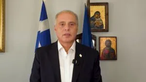 Κυριάκος Βελόπουλος: «Εάν για την «ανακαίνιση» της αίθουσας της δίκης υπέγραψαν υπόδικοι για το έγκλημα των Τεμπών, τότε οι παραιτήσεις των αρμόδιων υπουργών και παραγόντων είναι μονόδρομος»