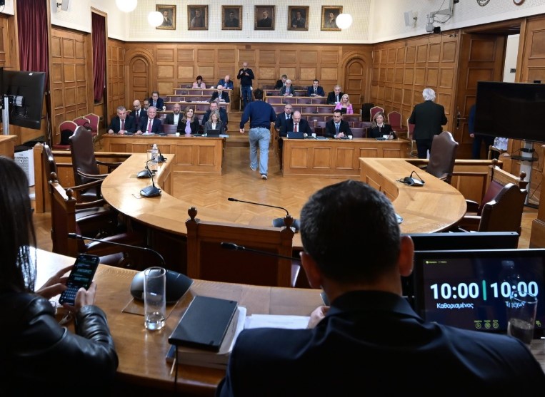 ΟΠΕΚΕΠΕ: Η Εξεταστική καλεί ξανά τον «Φραπέ» αντί να ζητήσει βίαιη προσαγωγή του