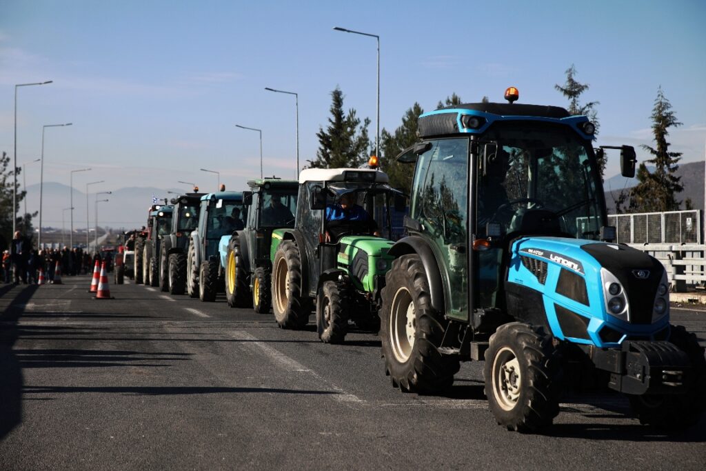 Κρήτη: «Μπλόκο» στον Μητσοτάκη προαναγγέλλουν οι κτηνοτρόφοι – Θα αποκλείσουν τη Δαμάστα στα εγκαίνια της ηλεκτρικής διασύνδεσης