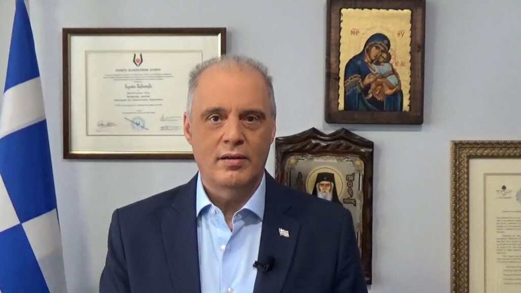 “Χρόνια πολλά στους σύγχρονους Λεωνίδες μας, στους φρουρούς της Έθνους. Η Παναγία να τους σκεπάζει και να τους φυλάει”