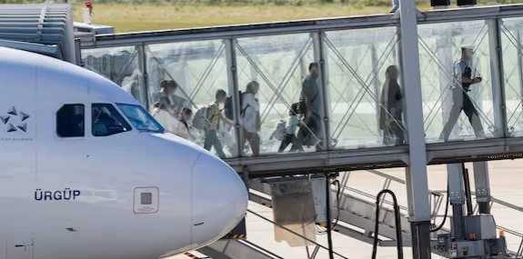 H Γερμανία αποζημιώνει με χιλιάδες ευρώ Αφγανούς