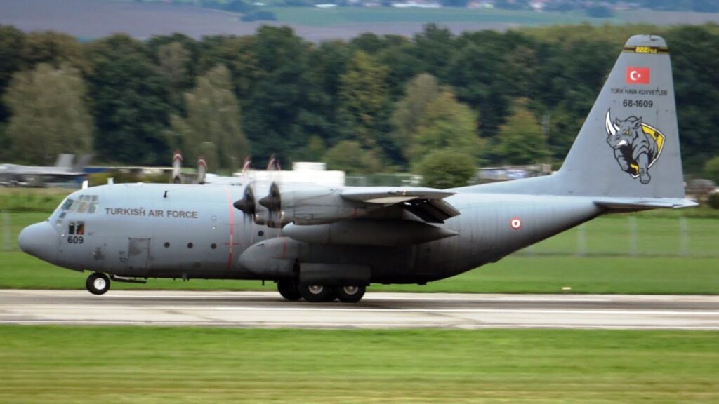 Συντριβή τουρκικού μεταγωγικού αεροσκάφους στη Γεωργία