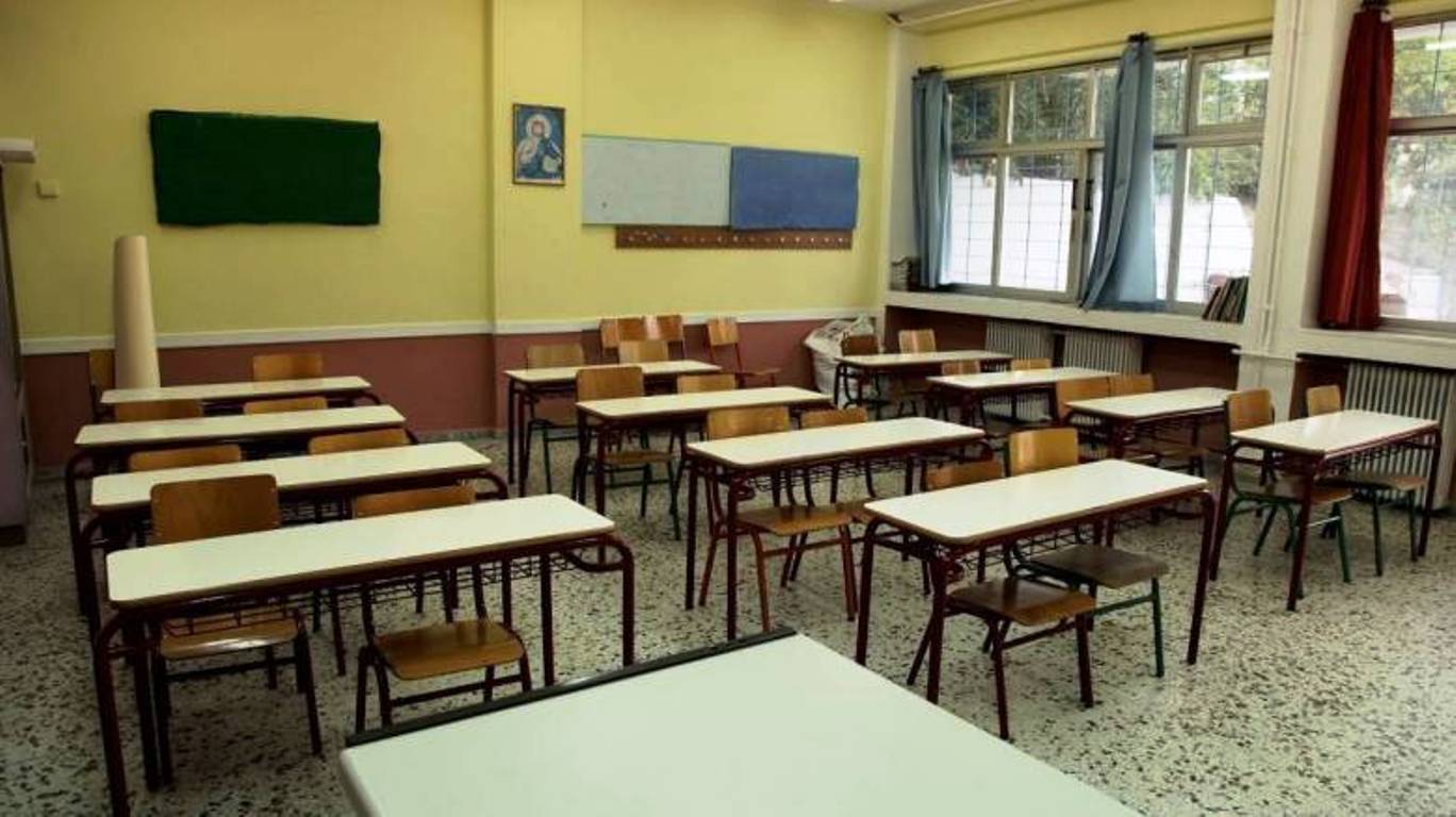 Άλλη μια πτώση σοβάδων στο 2ο Δημοτικό σχολείο Ηγουμενίτσας