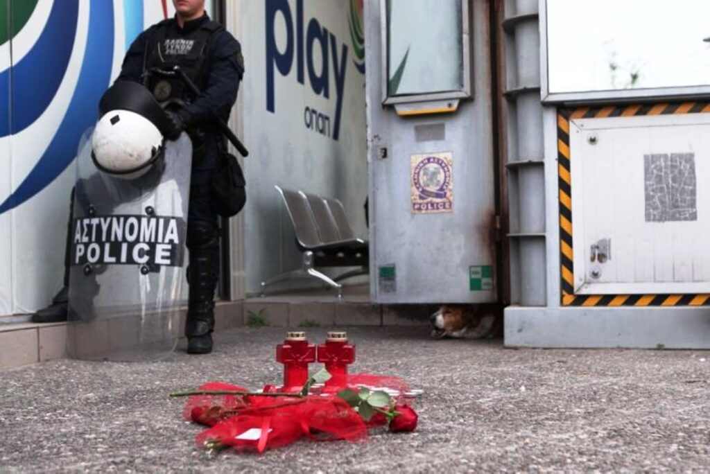 Σήμερα η απολογία των αστυνομικών για τη δολοφονία της Κυριακής Γρίβα έξω από το ΑΤ