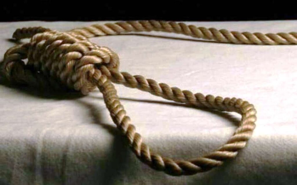 Σοκ στην Ηλεία: 70χρονος βρέθηκε κρεμασμένος σε ελιά