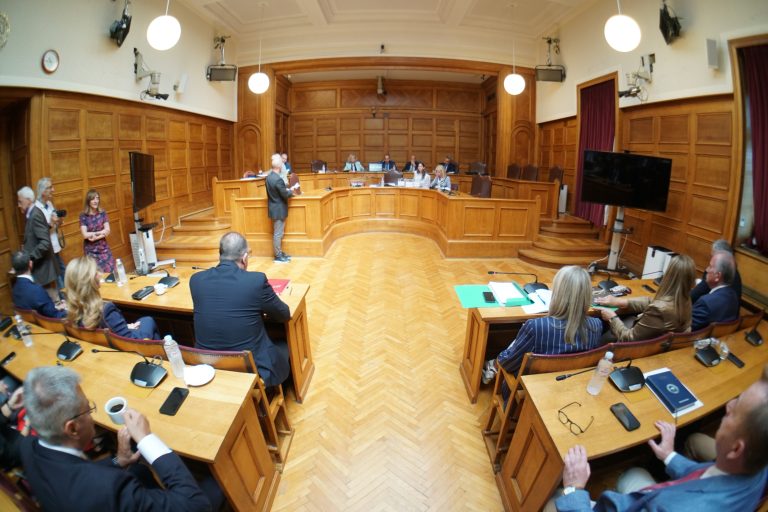 Στη δικαιοσύνη και στην Αρχή για ξέπλυμα μαύρου χρήματος οι καταθέσεις Σεμερτζίδου, Στρατάκη, Μαγειρία που κέρδισαν σε τυχερά παίγνια