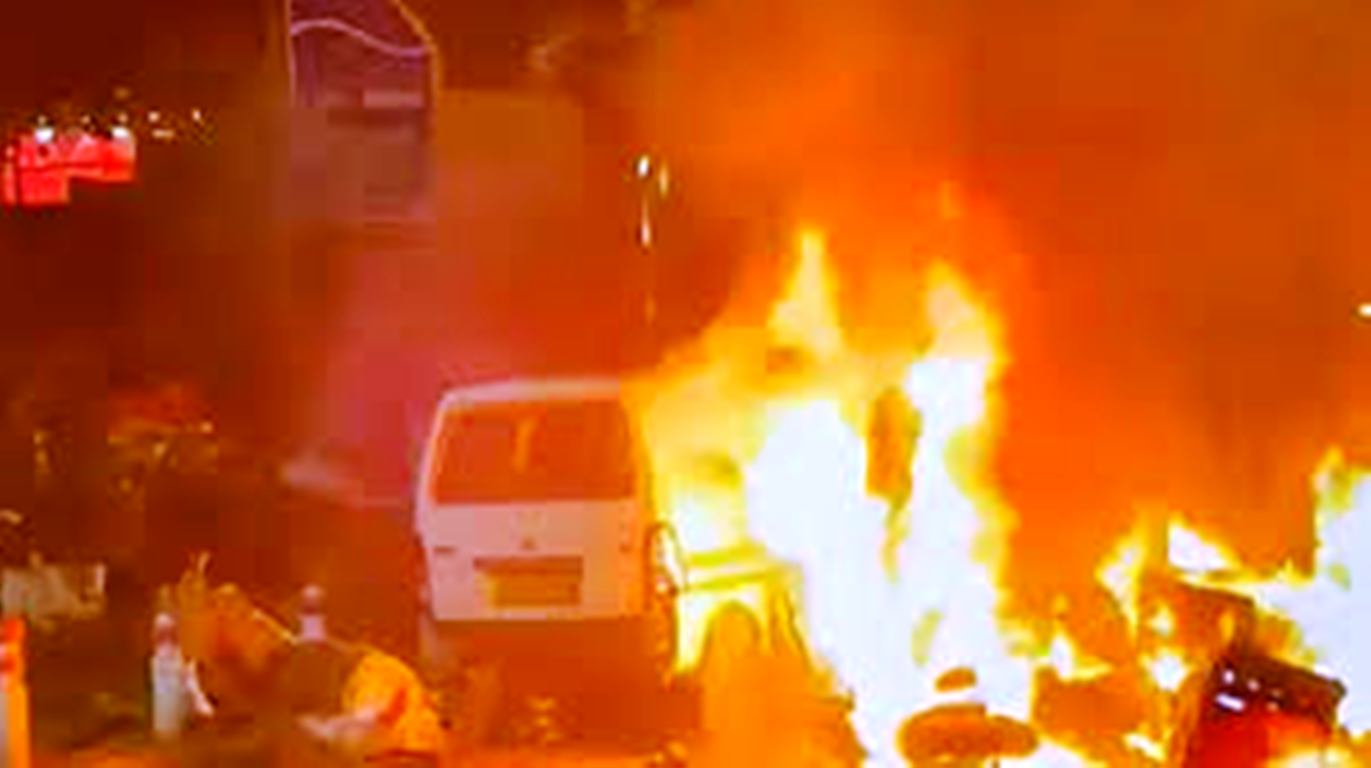 Ινδία: Τουλάχιστον 8 νεκροί από έκρηξη στο Νέο Δελχί