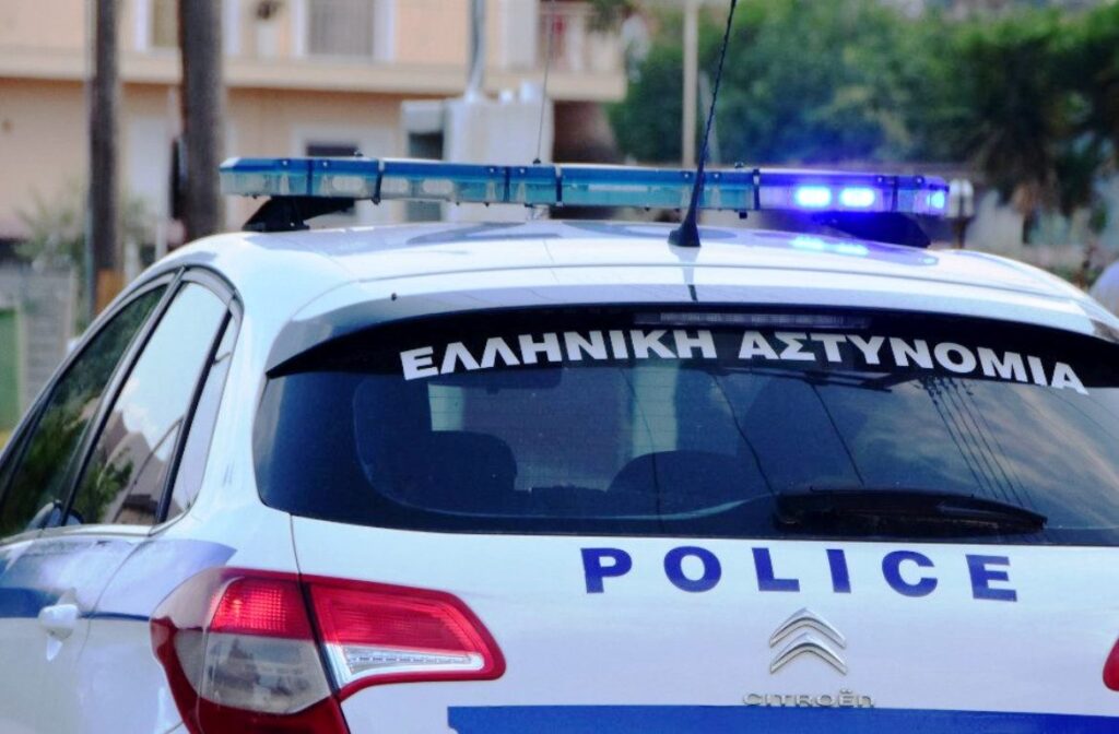 Στην εξάρθρωση συμμορίας που διακινούσε κοκαΐνη και ακατέργαστη κάνναβη στην Αττική προχώρησε η ΕΛ.ΑΣ