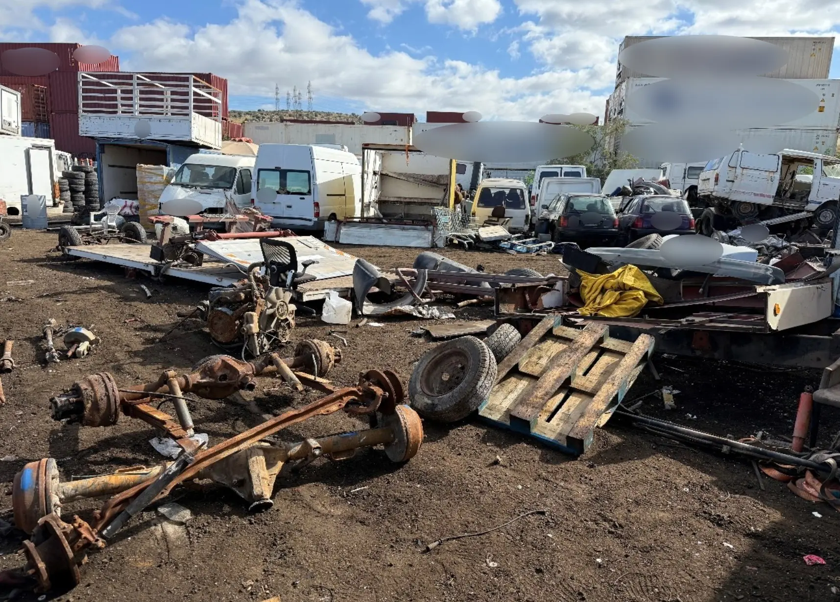 Ερευνα σε επιχείρηση διάλυσης οχημάτων στον Ασπρόπυργο - Συνελήφθη ο 55χρονος ιδιοκτήτης