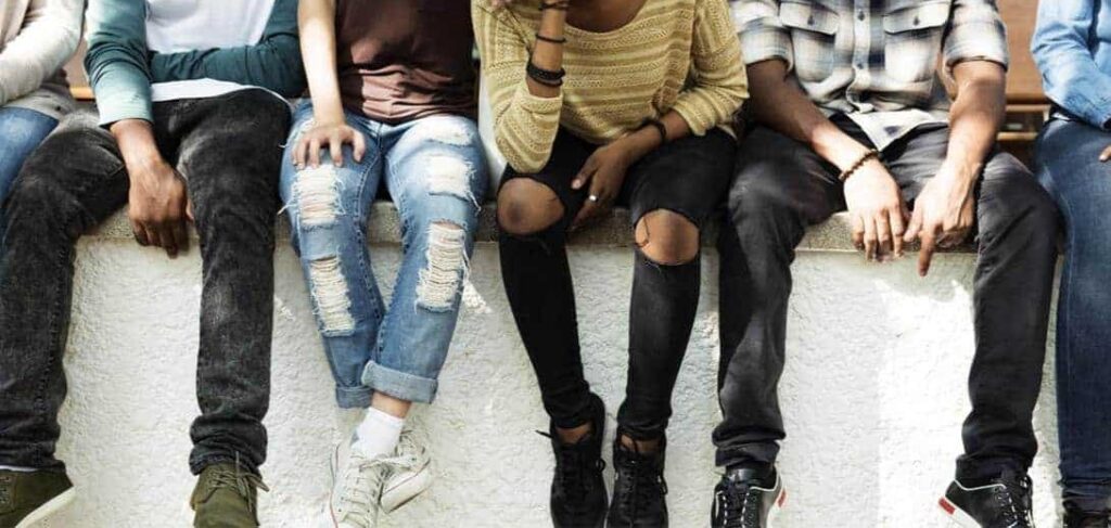 Φτωχοί με αβέβαιο μέλλον οι νέοι της Ελλάδας