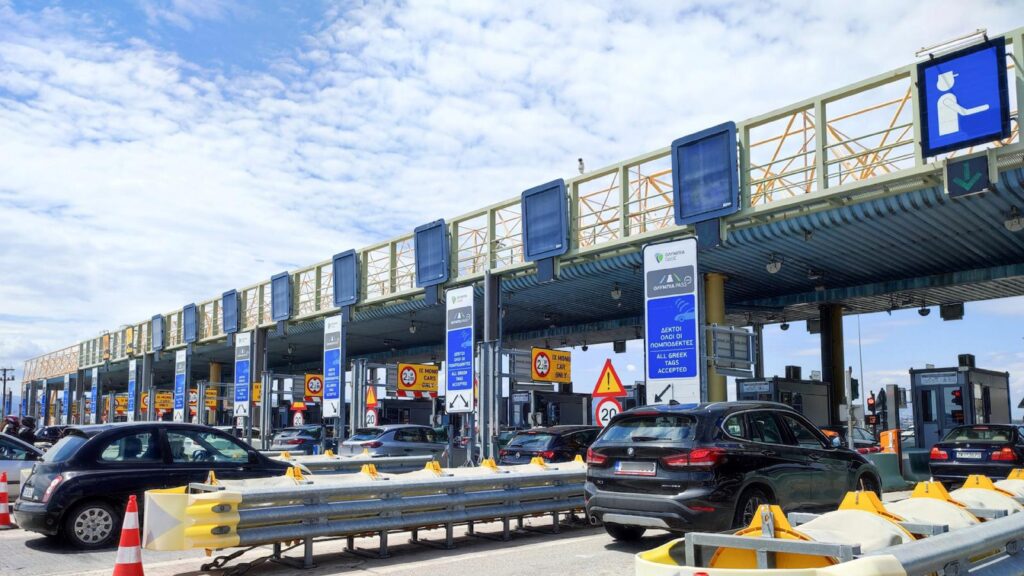 Πρωτοχρονιά με αυξήσεις στα διόδια: Πόσο θα κοστίζουν στους βασικούς αυτοκινητόδρομους