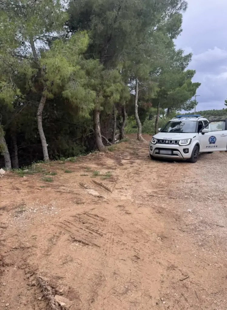 Συνελήφθη 79χρονος οδηγός βυτιοφόρου που «γέμισε» λύματα δασική έκταση στις Σπέτσες