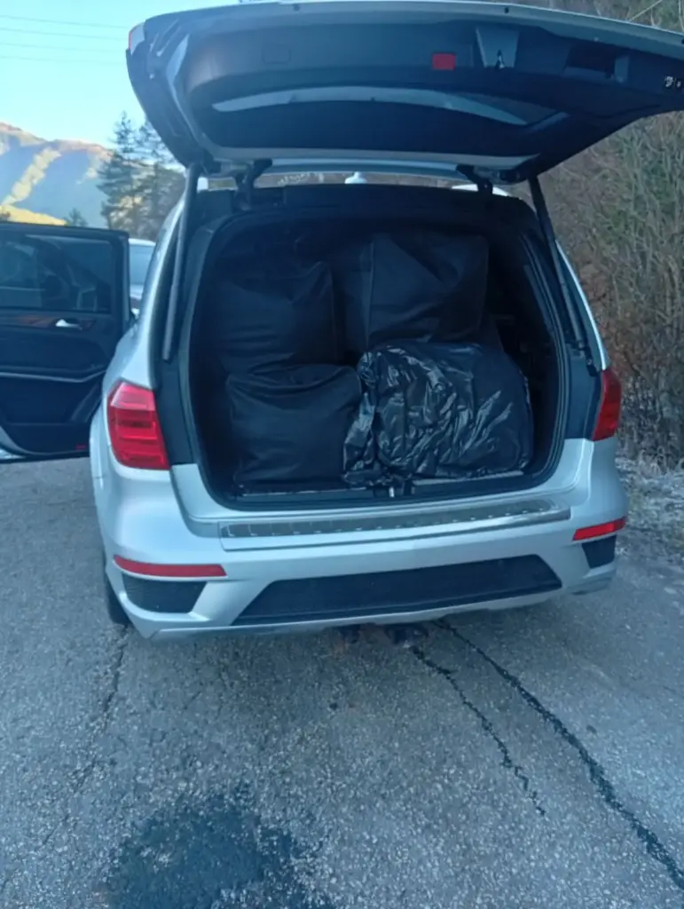 Ιωάννινα: Αλλοδαπή μετέφερε με ΙΧ πάνω από 200 κιλά ακατέργαστης κάνναβης έχοντας μαζί και το 2,5 ετών παιδί της