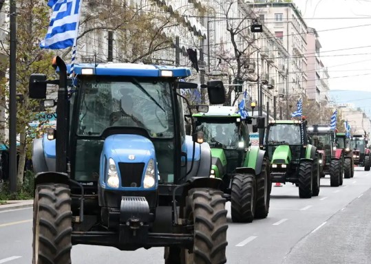 Θεσσαλονίκη: Οι αγρότες ετοιμάζονται για αποκλεισμό του λιμανιού την Παρασκευή