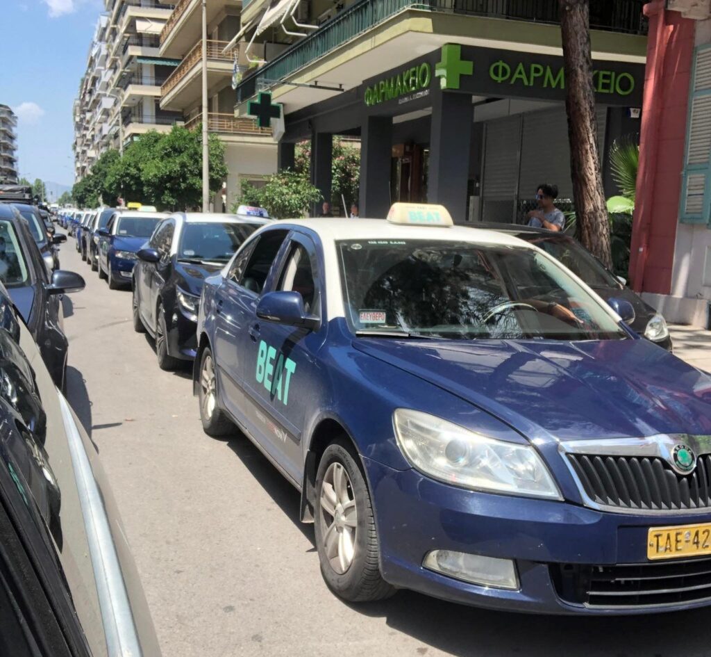 Χωρίς ταξί σήμερα και αύριο η χώρα