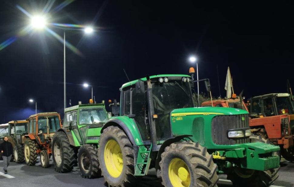 Νίκαια: Συνέχιση των κινητοποιήσεων αποφάσισαν στην συνέλευσή τους οι αγρότες – Οι επόμενες κινήσεις