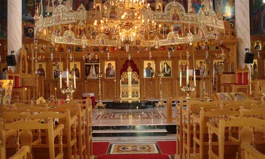 Αγνωστοι «ρήμαξαν» εκκλησία και παντοπωλείο στο Βόλο