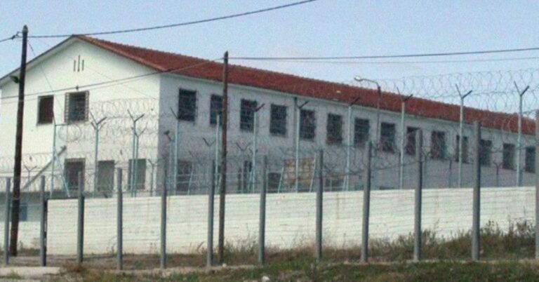 Αγρια συμπλοκή μεταξύ ανήλικων κρατούμενων στις φυλακές Κασσαβέτειας