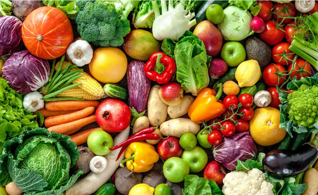 Ακρίβεια 43% σε φρούτα και λαχανικά – Αύξηση έως και 20% στο χριστουγεννιάτικο τραπέζι