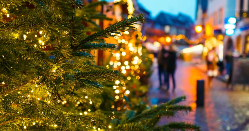 Άστατος ο καιρός με βροχές, καταιγίδες