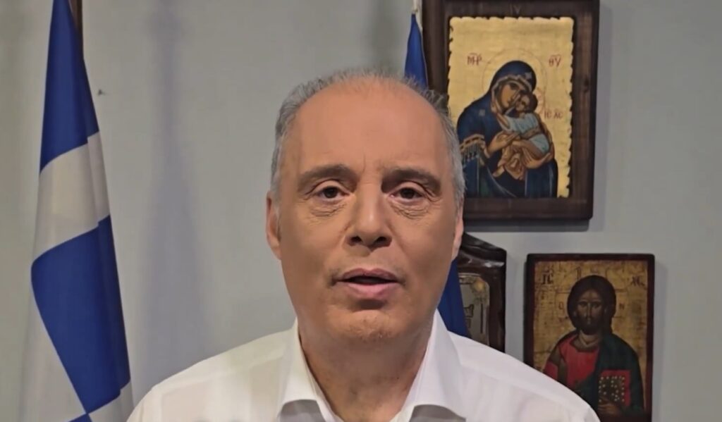 Κυριάκος Βελόπουλος: «Να τηρηθεί ενός λεπτού σιγή στο Ελληνικό Κοινοβούλιο»