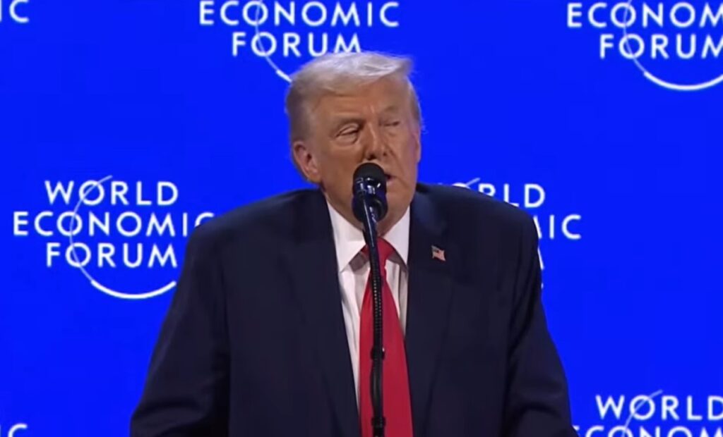 Ντόναλντ Τραμπ στο Νταβός: «Η Ευρώπη κινείται προς λάθος κατεύθυνση»