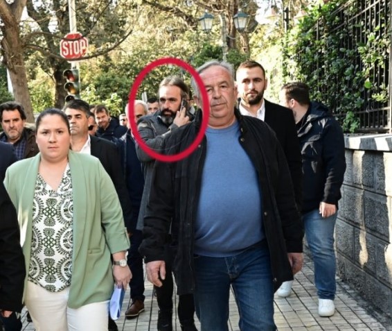 Από το reality «Φάρμα» στο Μαξίμου