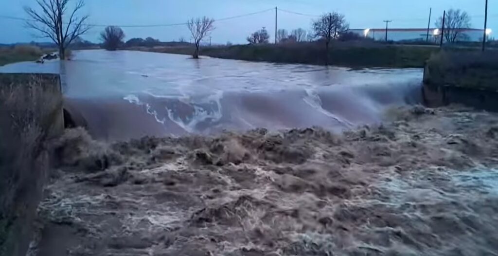 Απίστευτες πλημμύρες στον Έβρο