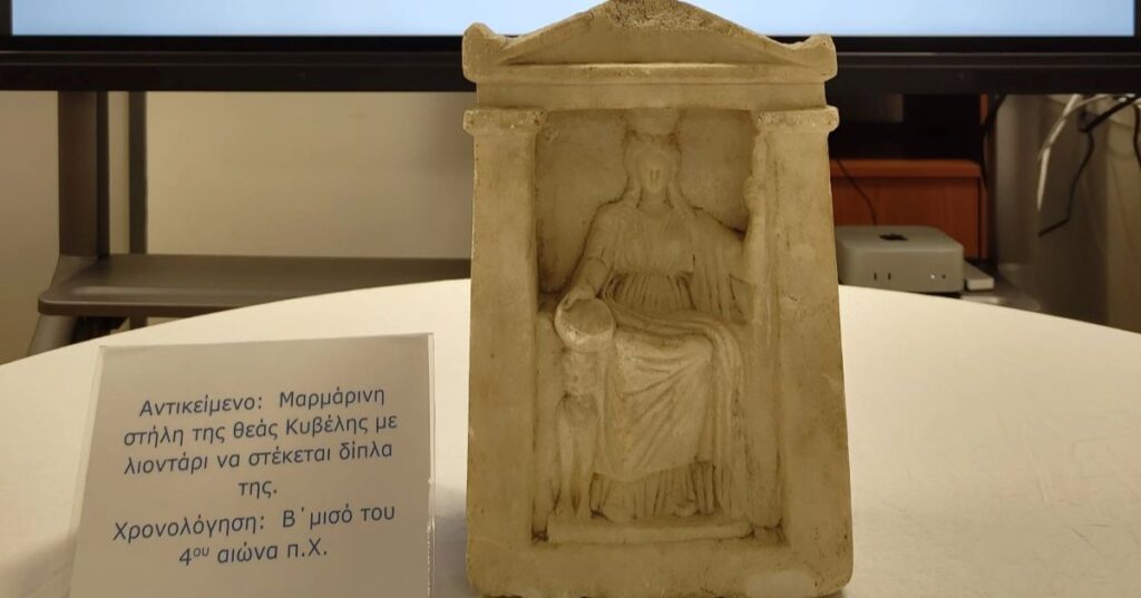 Συνελήφθη στον Πειραιά 48χρονος για κατοχή μαρμάρινης αρχαιότητας του 4ου π.Χ. αιώνα