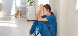 Στοιχεία «φωτιά» για την φυγή χιλιάδων Ελλήνων νοσηλευτών στο εξωτερικό