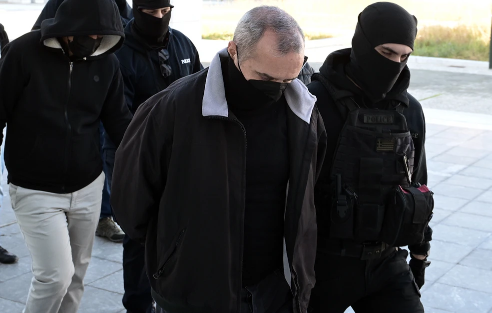 Βιασμός 12χρονης στον Κολωνό: Ξεκινά σήμερα η δίκη της πολύκροτης υπόθεσης βιασμού και μαστροπείας του κοριτσιού