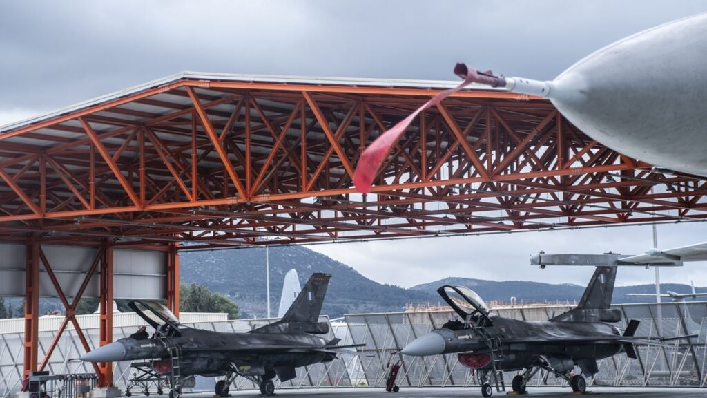 Μεθοδεύουν την κατάρρευση της Ελληνικής Αεροπορικής Βιομηχανίας: Τι καταγγέλλουν οι εργαζόμενοι